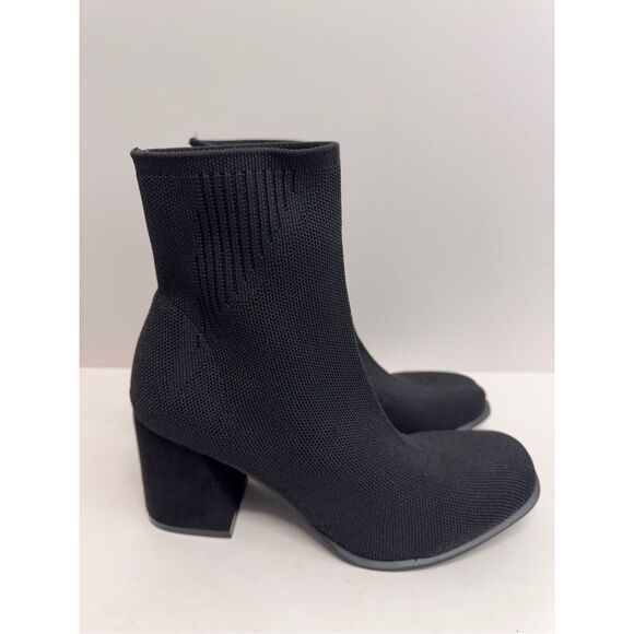 MIA Stretch Boots Size 9 Black Block Heel Ankle Booties Pull On Style NEW - Picture 3 of 8